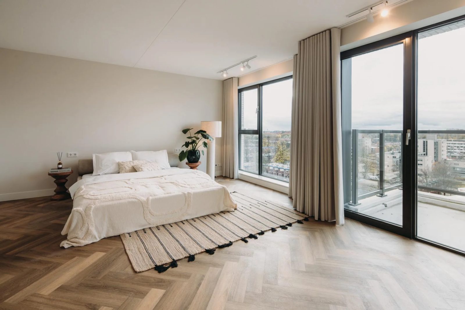 Appartement aan de Ariana Nozemanstraat in Amsterdam in Amsterdam