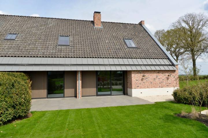 Foto 5 van Twee-onder-een-kap aan de Meentweg in Eemnes