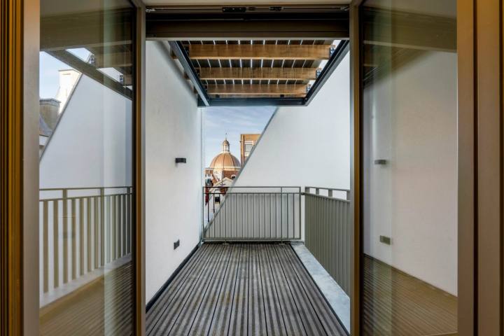 Appartement aan de Prins Hendrikkade in Amsterdam in Amsterdam