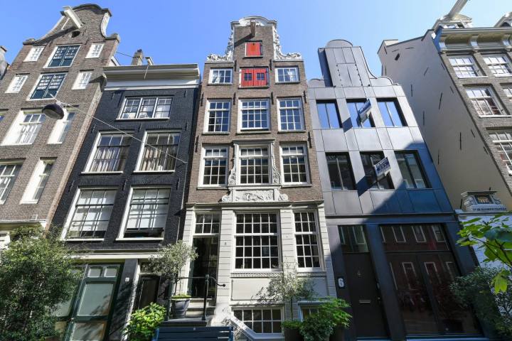 Foto 2 van Vrijstaande woning aan de Bergstraat in Amsterdam