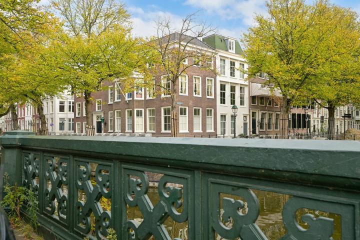 Appartement aan de Nieuwe Uitleg in Den Haag in Den Haag