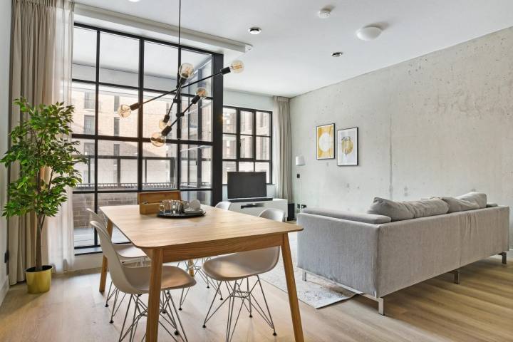 Appartement aan de Karl Weisbardstraat in Rotterdam in Rotterdam