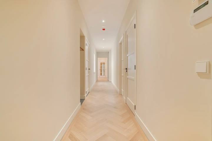 Foto 6 van Appartement aan de Emmastraat in Amsterdam